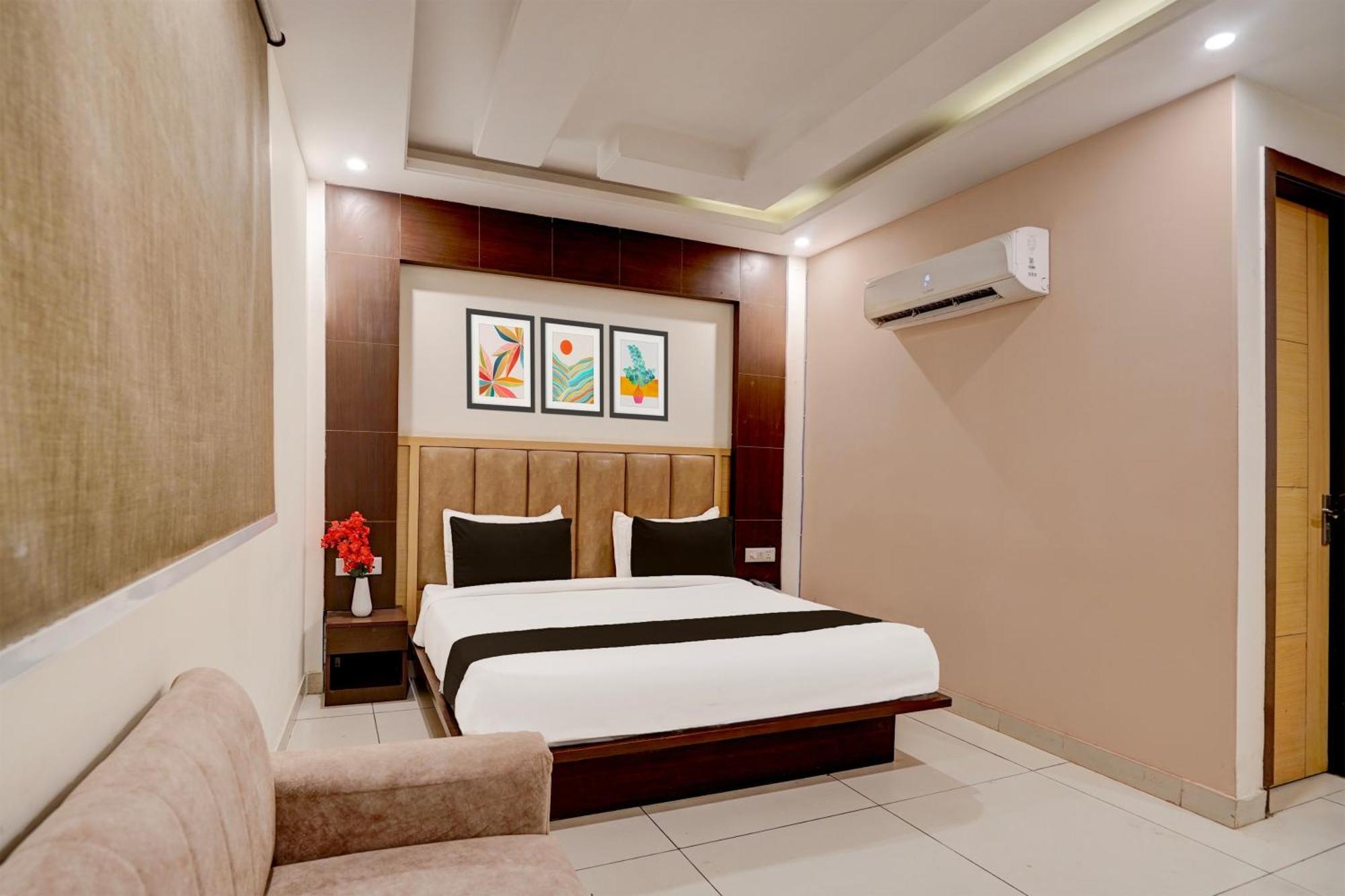 Super Townhouse Airport Road Delhi Nova Deli Exterior foto