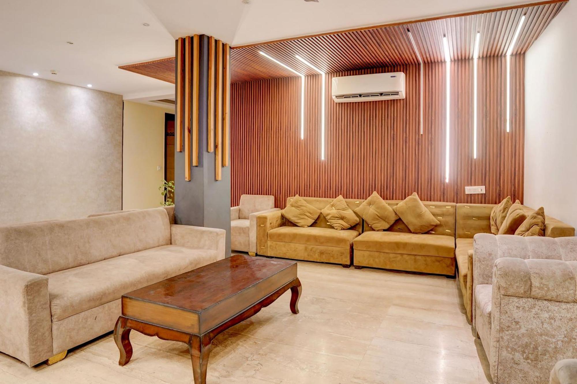 Super Townhouse Airport Road Delhi Nova Deli Exterior foto